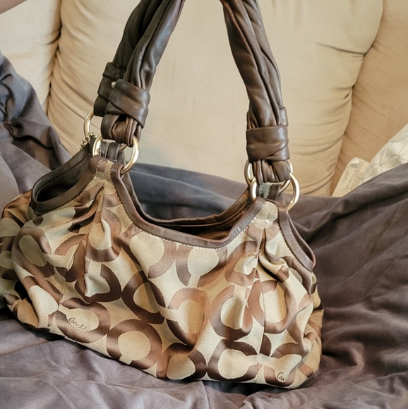 Authentic Coach Purse-Used Good Condition - Picture 3 of 7